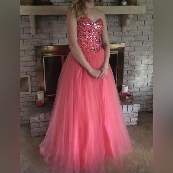 Bella Divine, Size small, pink - Picture 5 of 5